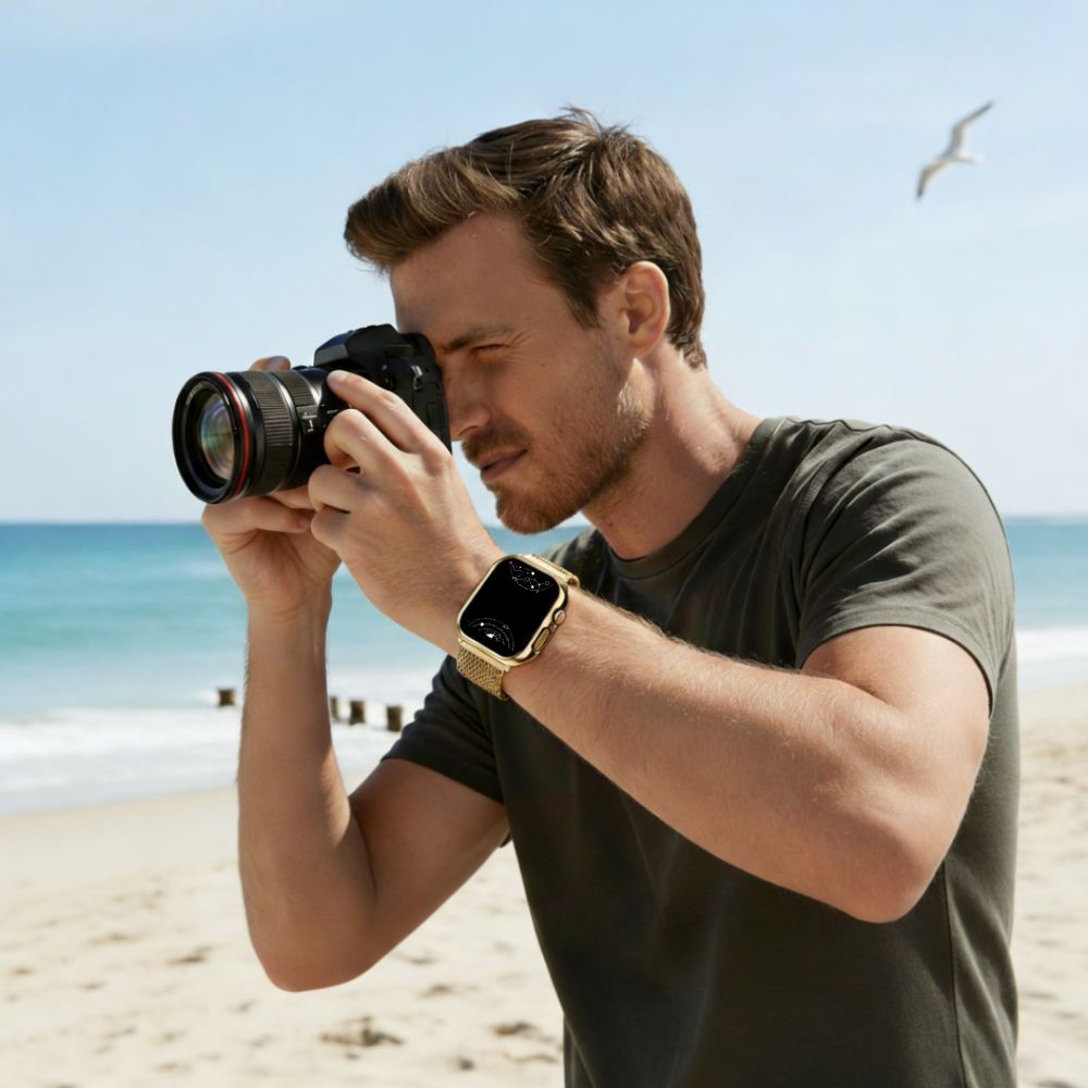 Ferrum Milanese Steel Magnetic Band With Case - Astra Straps